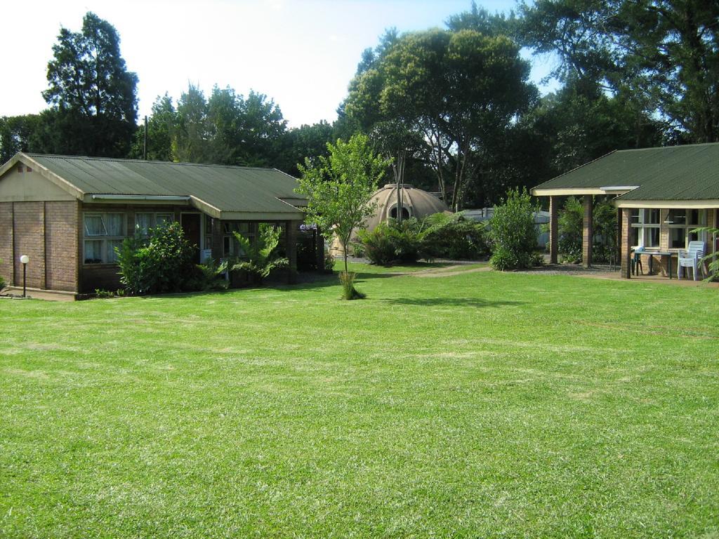 Blue Swallow Chalets Villa Graskop Exterior photo